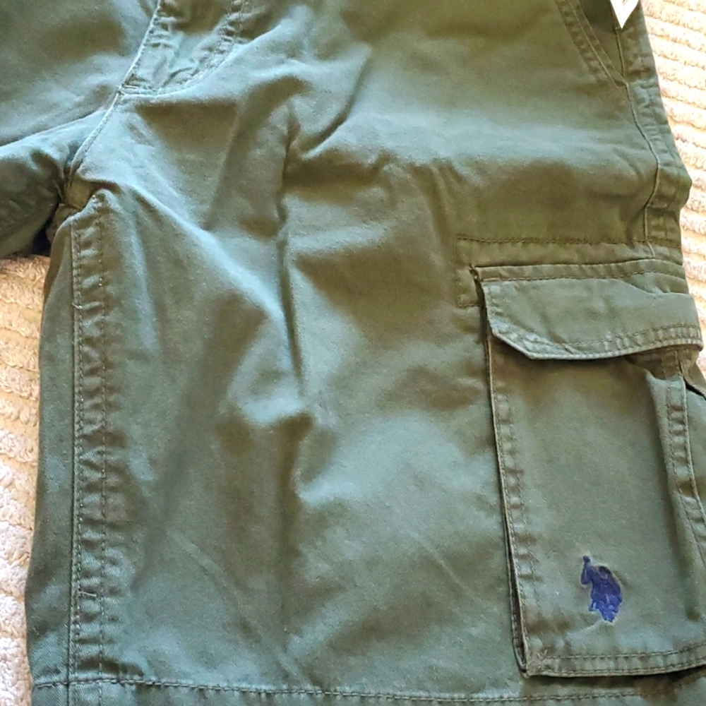 NWT U.S. Polo Assn. Green Cargo Shorts - Picture 6 of 11